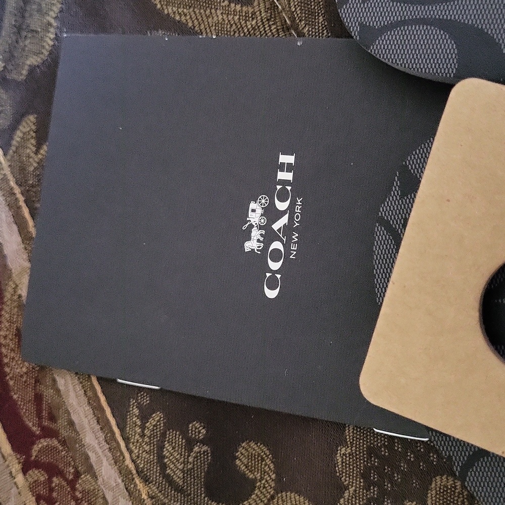 Coach  sig flip flops bagged tagged instructions black grey - Picture 2 of 6